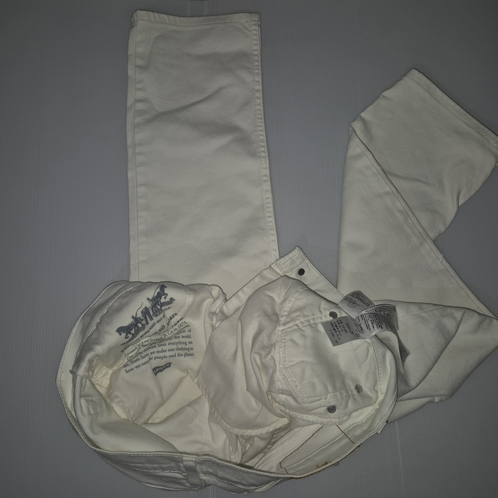 Levis Sz 34 New Without Tags